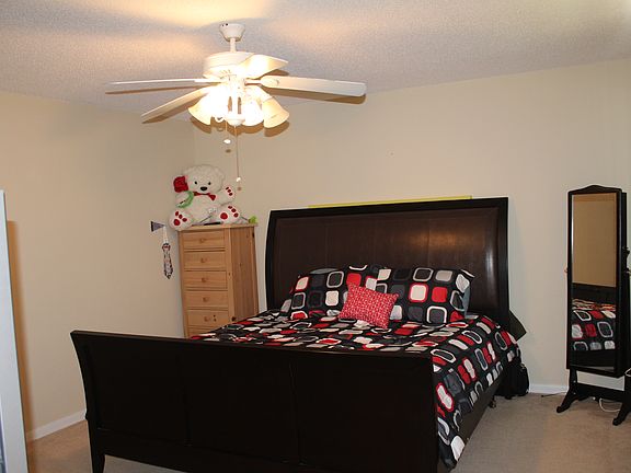 5th image of 1426 Clarks Summit Ct