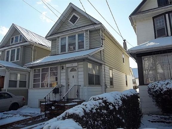 5th image of 138 Beechwood Ave