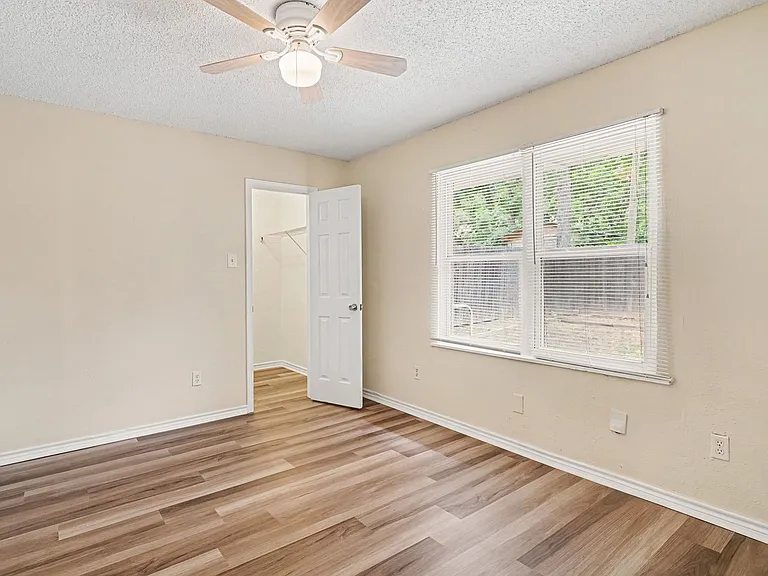 1811 Lipscomb St — Photo 15