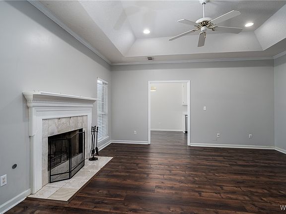 5th image of 2001 Foxwood Ln