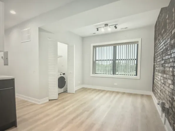 1552.5 W Juneway Ter #2S, Chicago, IL 60626