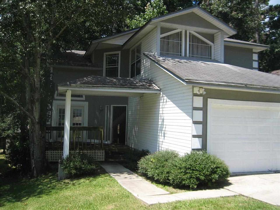 1st image of 3824 McFarlane Dr