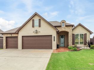 14474 S Lakewood Ave, Bixby, OK 74008