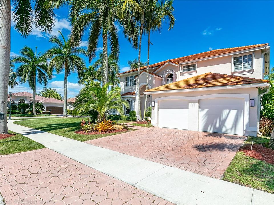 1st image of 2564 Jardin Ct