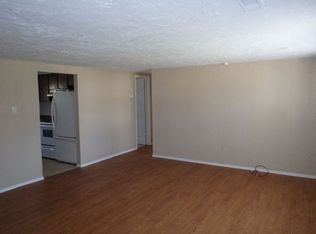 5898 N Kent Dr #B, Columbia, MO 65202