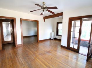 1560 7th Ave APT 2W, Moline, IL 61265