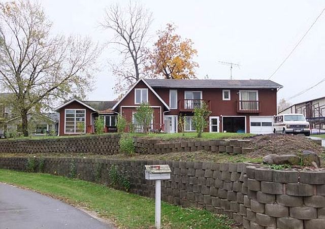 1st image of 40412 N Bluff Dr