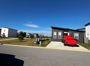 920 Illinois Ave, Centerton, AR 72719