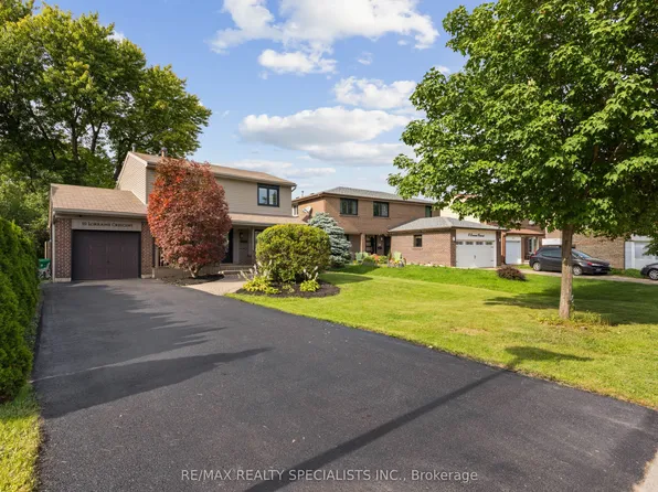 10 Lorraine Cres, Brampton, ON L6S 2R7