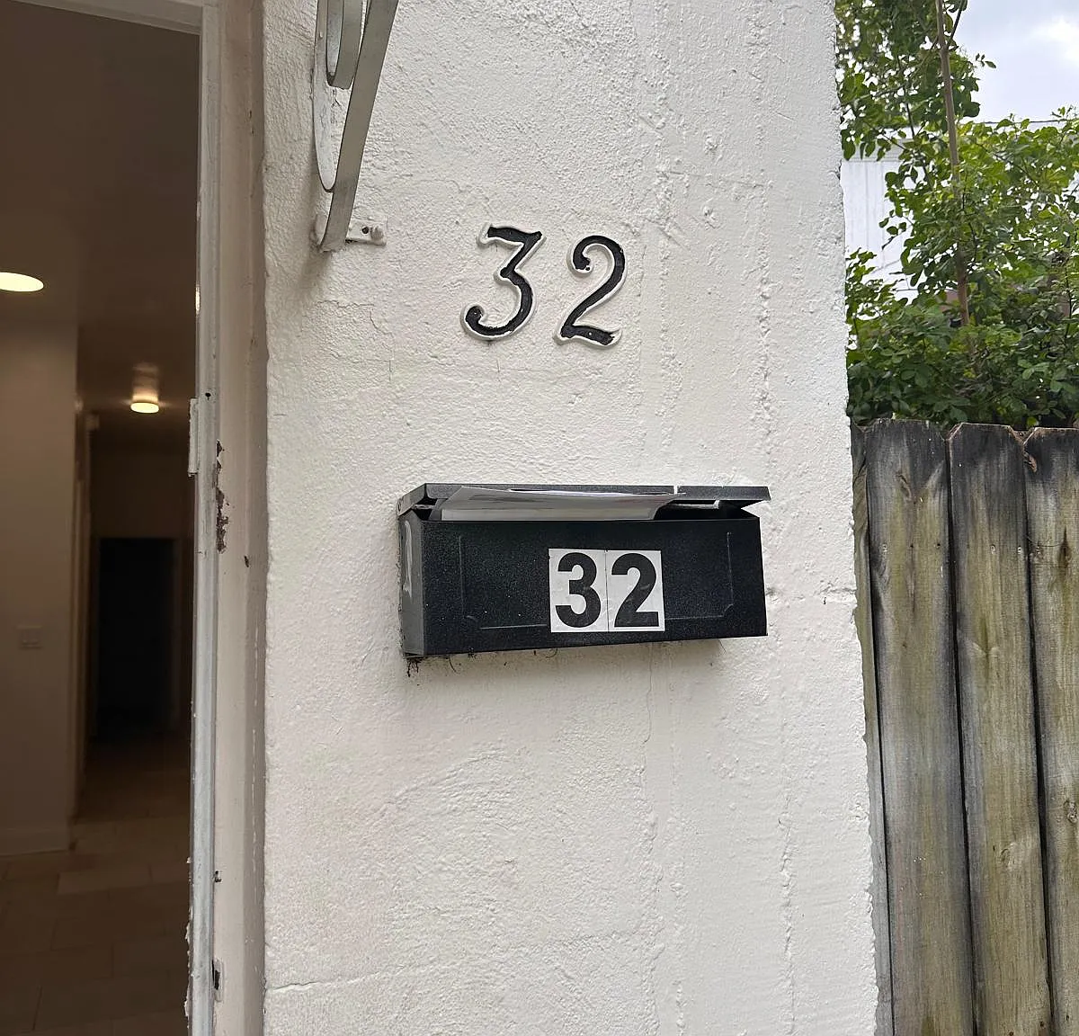 2 bed, 600 sqft, $1,950 — Photo 1