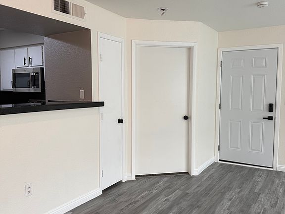 Front door entry way.