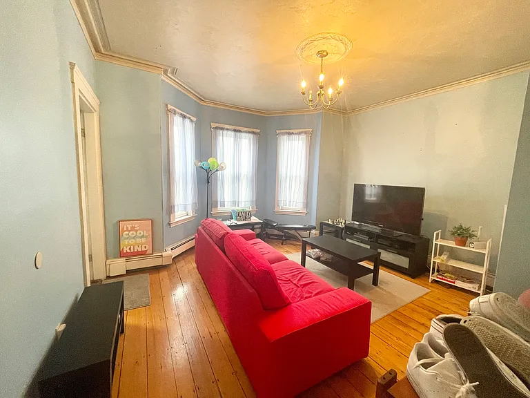 1562 Tremont St #2 — Photo 9