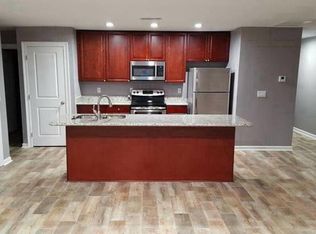 1121 6th St, Gretna, LA 70053