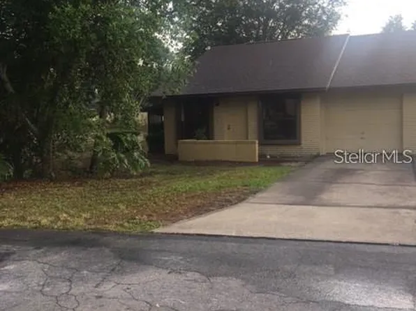 501 E Curlew Pl, Tarpon Springs, FL 34689