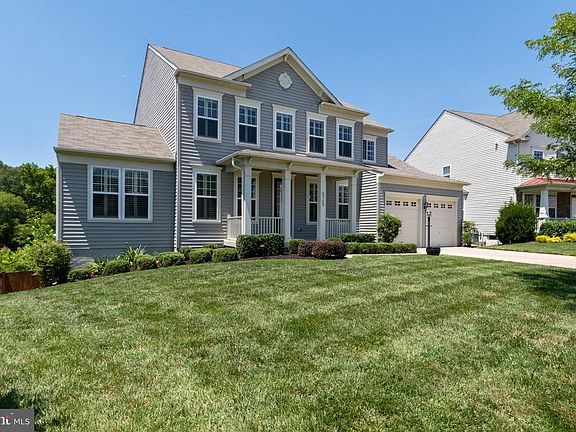 3rd image of 5748 Spriggs Meadow Dr