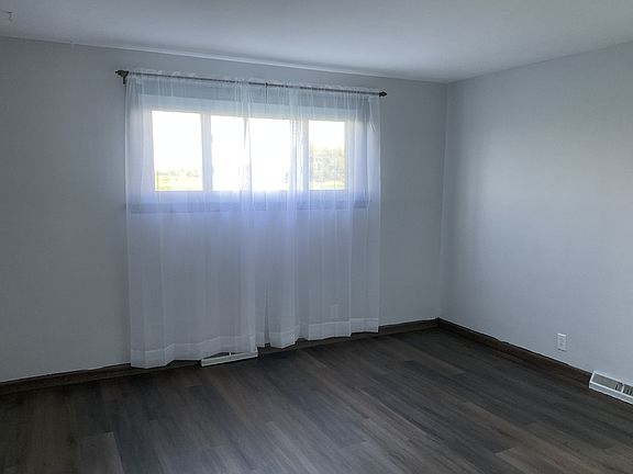 4th image of 5753 E State Road 205