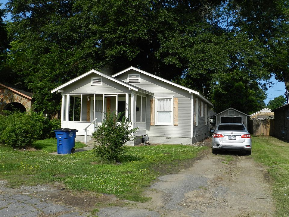 1st image of 1519 Allen St