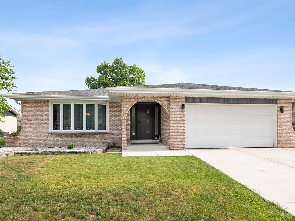 1st image of 11853 Chisholm Trl