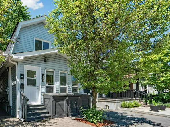 1292 Woodbine Ave, Toronto, ON M4C 4E7