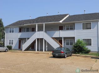 355 Beechmont Dr APT 11, Newport News, VA 23608