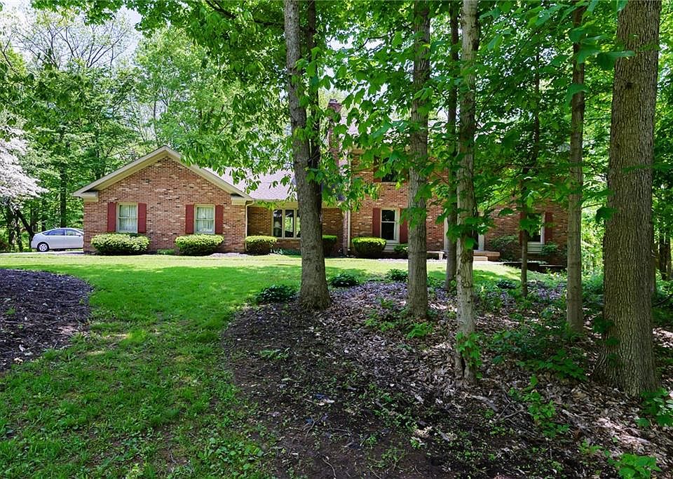 1st image of 2940 Sinclair Wood Dr