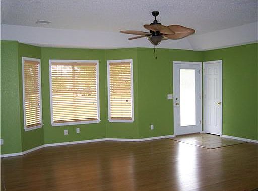 2nd image of 3406 East Dr