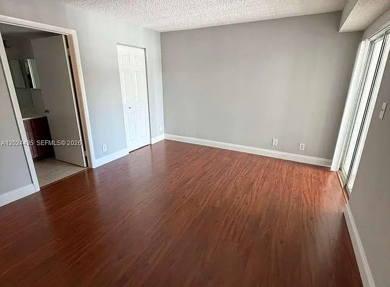 7610 Westwood Dr #122 — Photo 24