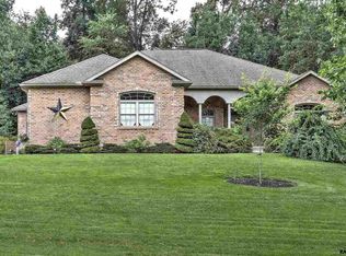 45 Morn Mist Ln, Hanover, PA 17331