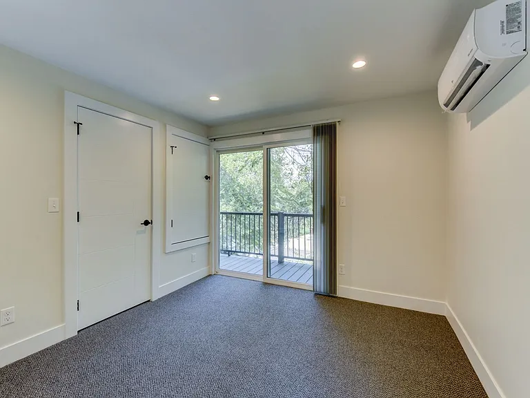 616 Marine St. — Photo 14