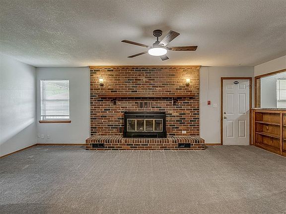 4th image of 202 Walter Way