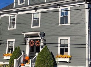 18 Chestnut St, Marblehead, MA 01945