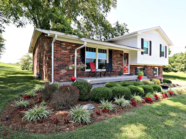 555 Ardmore Ln, Shelbyville, KY 40065