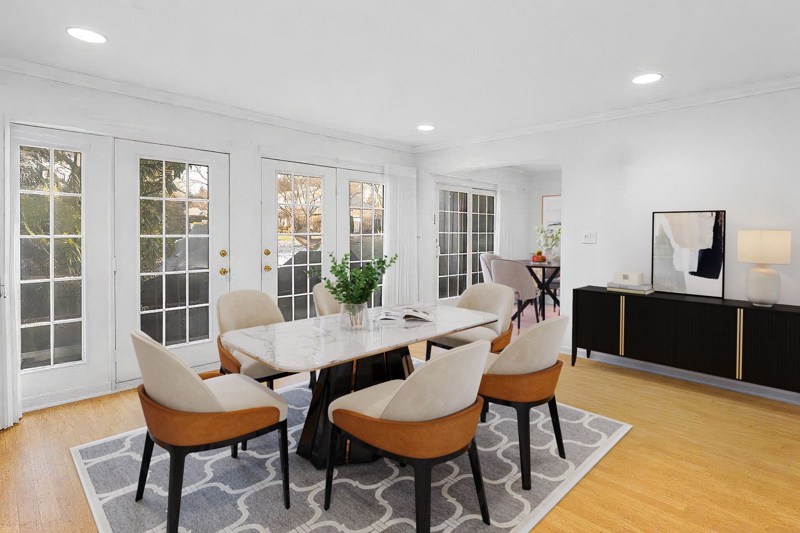 Dining Room Virtually Staged