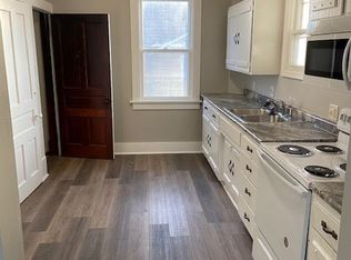 446 W 5th St, Fremont, NE 68025