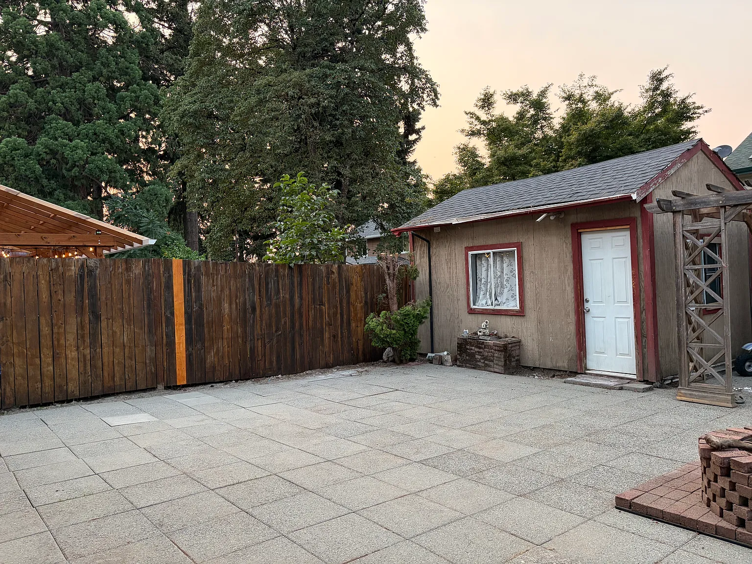 8541 SE Gray St — Photo 4
