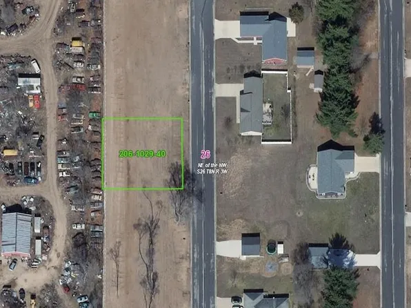 129 Pine Circle Drive #5, Boscobel, WI 53805