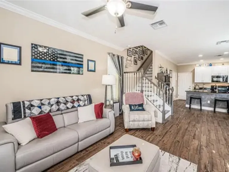 10595 Marsha Dr — Photo 15