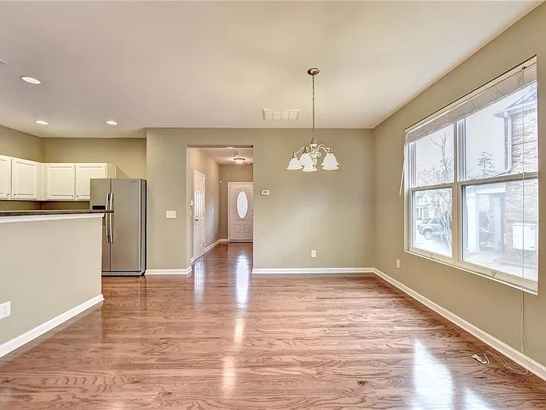 3329 Fernview Dr #1 — Photo 7
