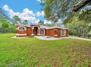 9130 Madrid Rd, Weeki Wachee, FL 34613