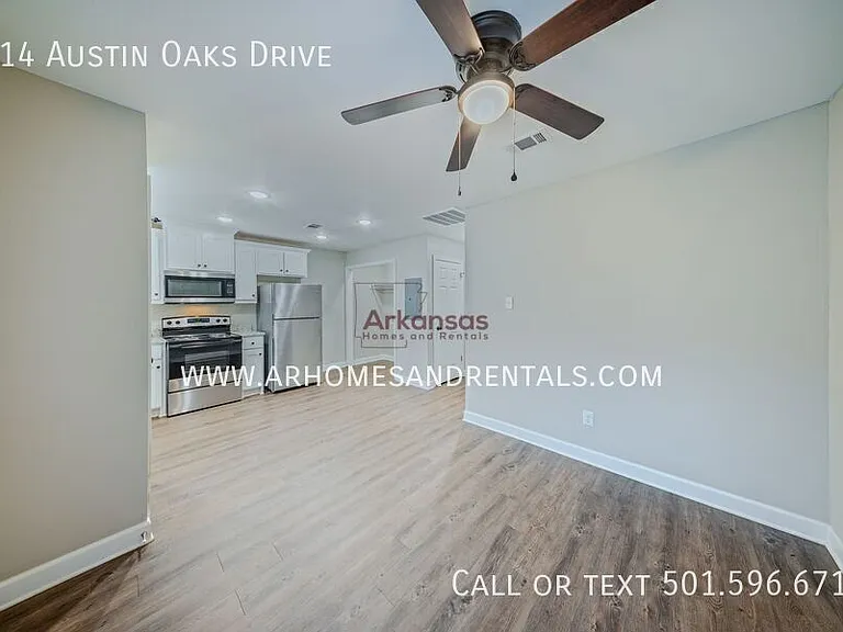 314 W Austin St — Photo 2