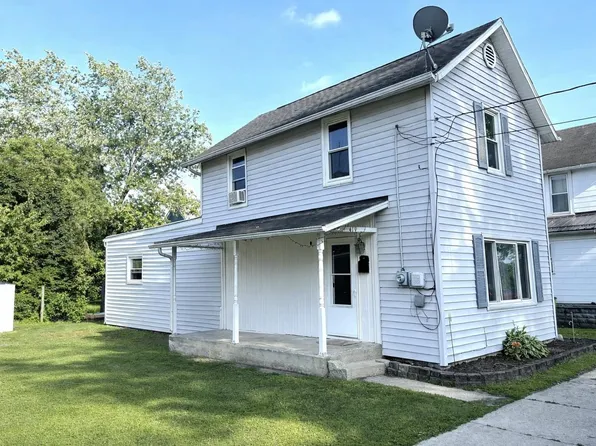 419 2nd St, Huntington, IN 46750