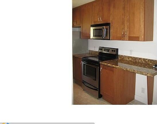 2nd image of 2643 NE 8th Ave APT 10