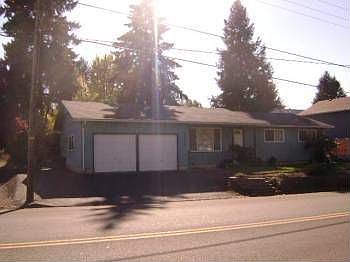 2nd image of 1633 NW Calkins Ave