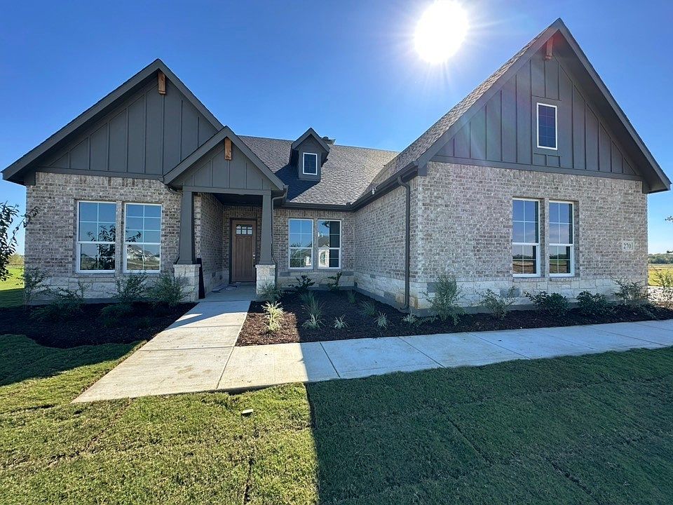 1st image of 270 Horizon Rd