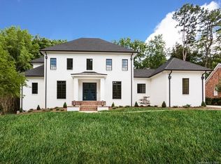 3920 Silver Bell Dr, Charlotte, NC 28211