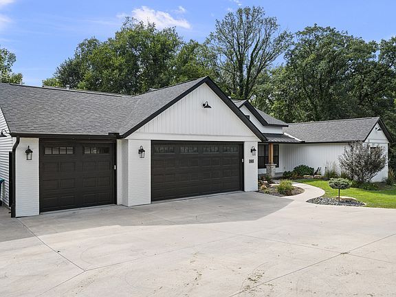 5th image of 1805 Ridgefield Dr