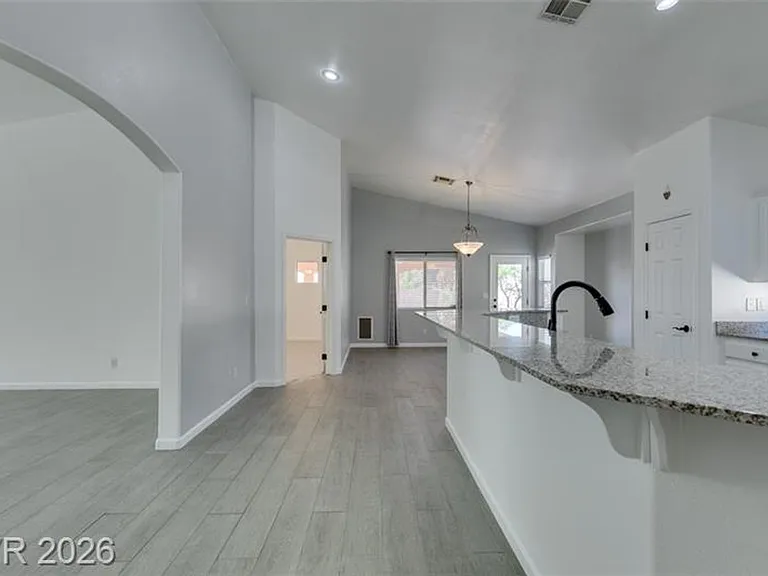 8111 Desert Cloud Ave — Photo 14