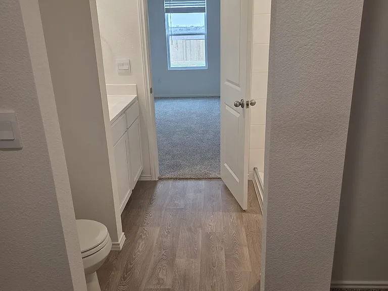 20209 Tester St — Photo 11