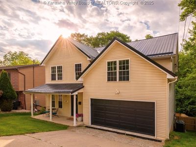 689 Forest Cir, South Charleston, WV, 25303