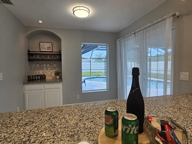 118 SW 21st Ln — Photo 15